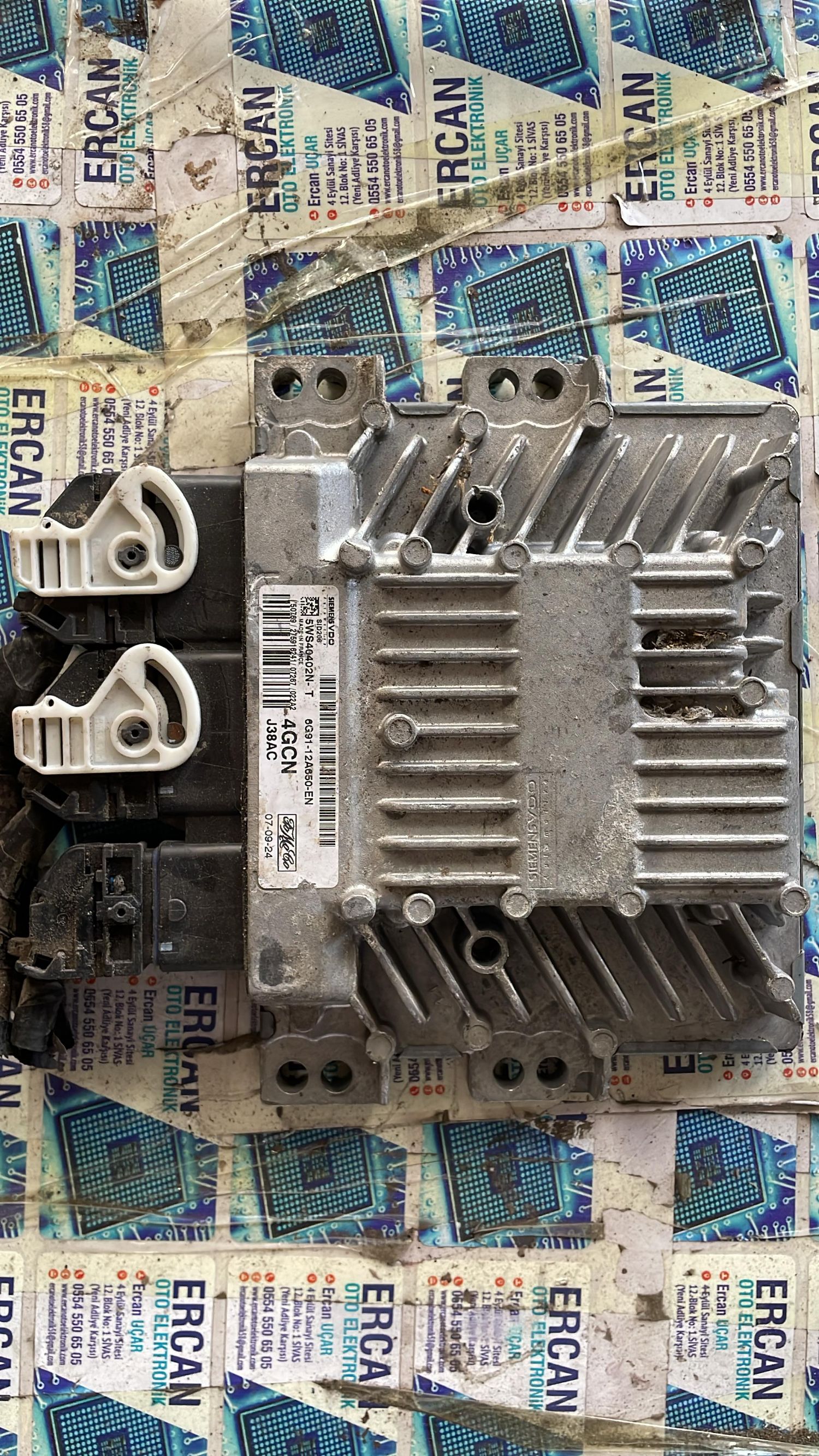 5WS40402N-T Ford Galaxy 2.0 Motor Beyni 
